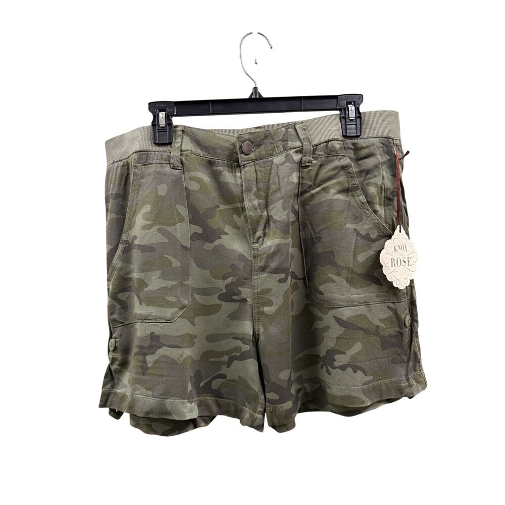 New!  Knox Rose Green Camoflauge Rayon Shorts Women's Size Large